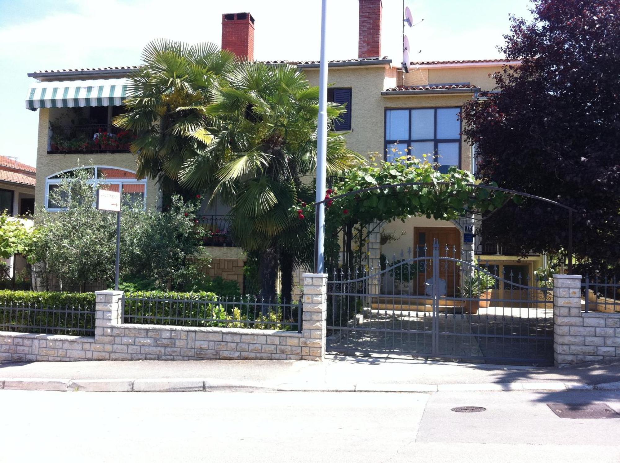 פורץ Apartments Boris מראה חיצוני תמונה